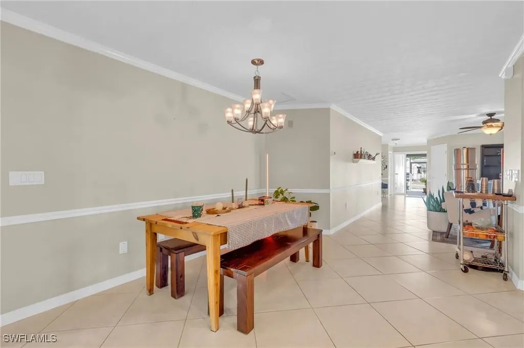 726 109th Avenue N Naples FL 34108
