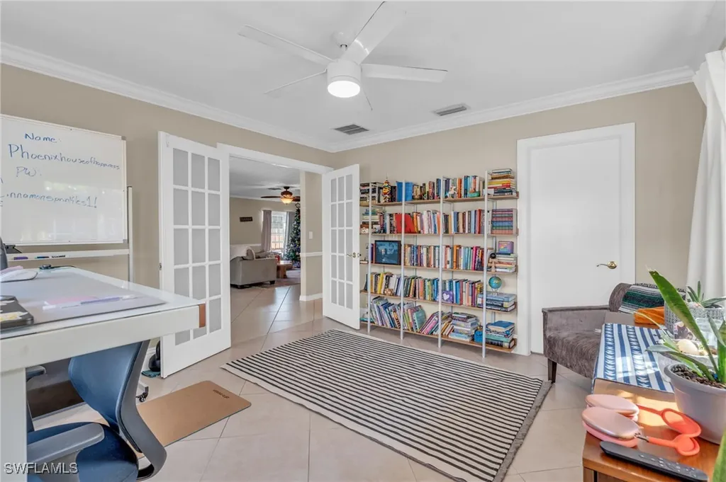 726 109th Avenue N Naples FL 34108
