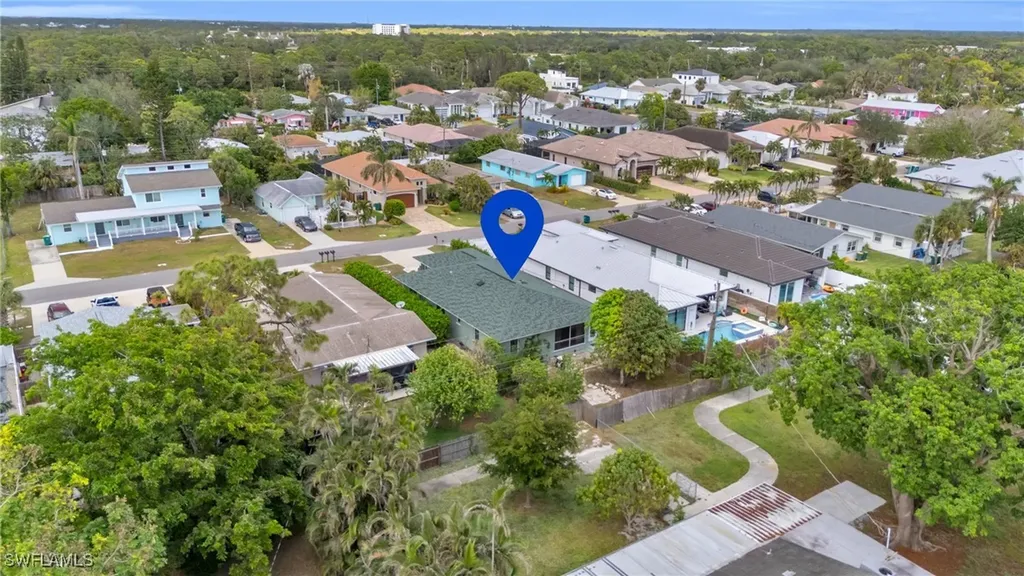 726 109th Avenue N Naples FL 34108
