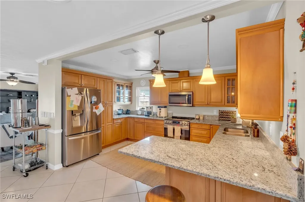 726 109th Avenue N Naples FL 34108