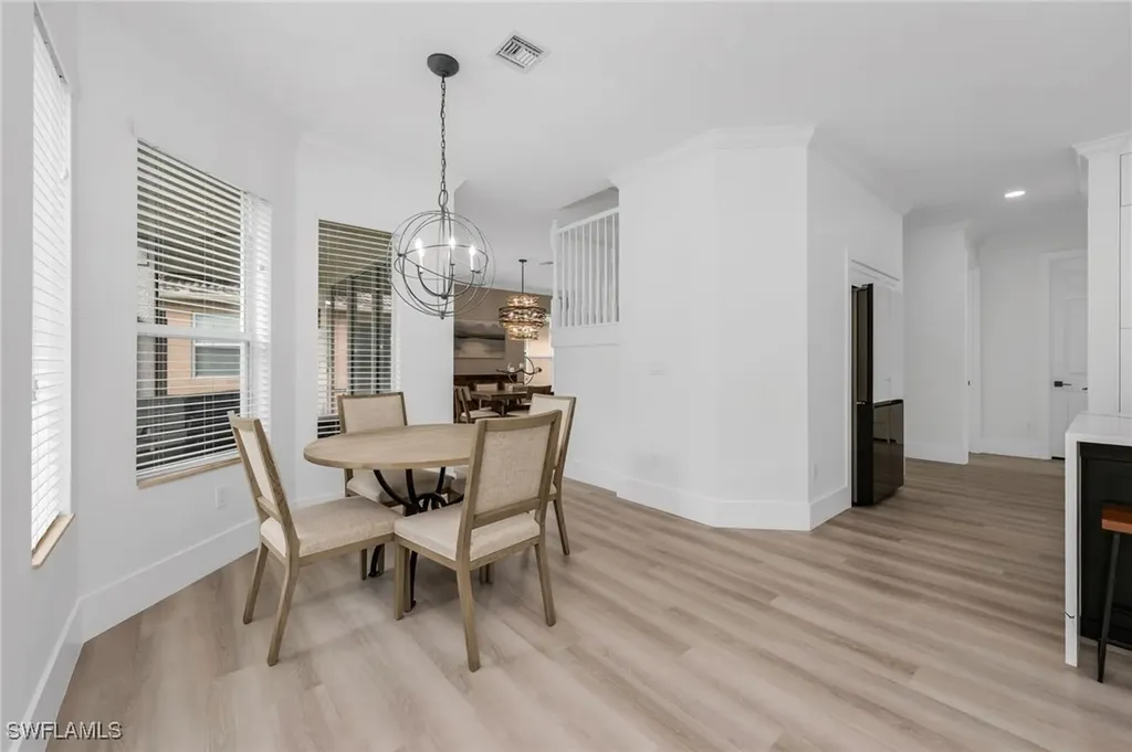 6514 Marbella Drive Naples FL 34105