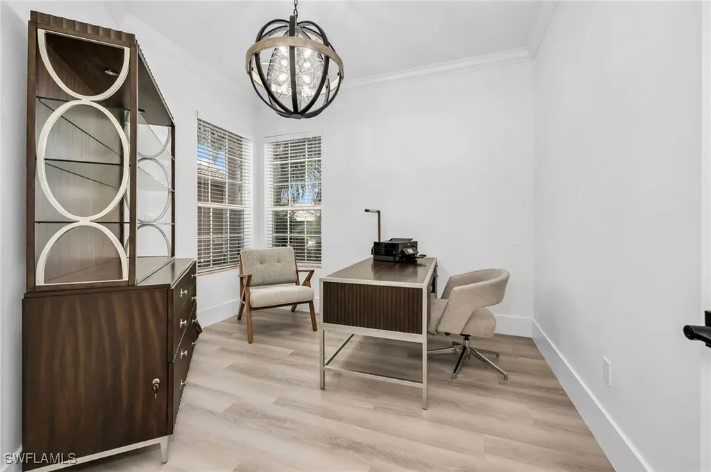 6514 Marbella Drive Naples FL 34105