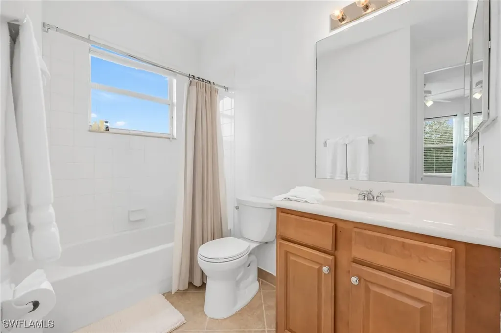 6514 Marbella Drive Naples FL 34105