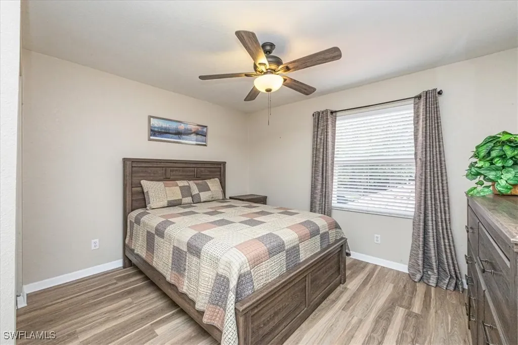 940 Woodshire Lane Naples FL 34105