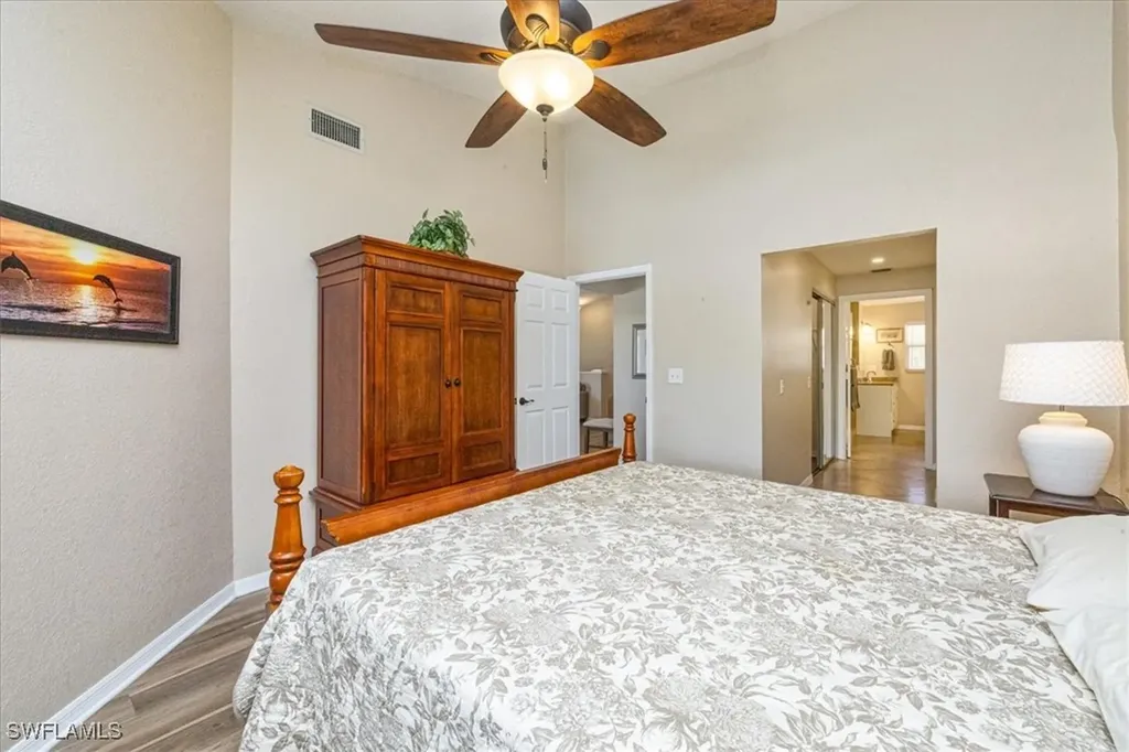 940 Woodshire Lane Naples FL 34105