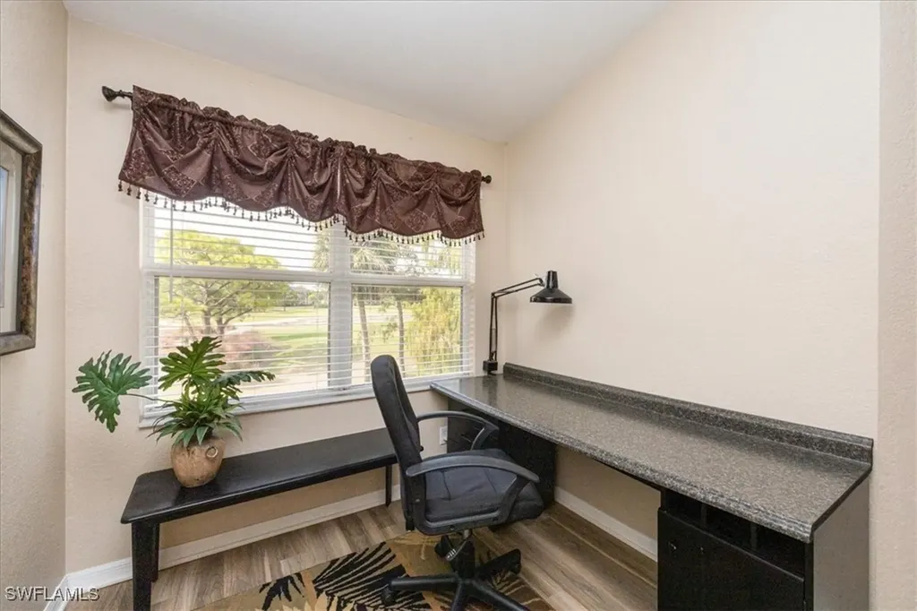 940 Woodshire Lane Naples FL 34105