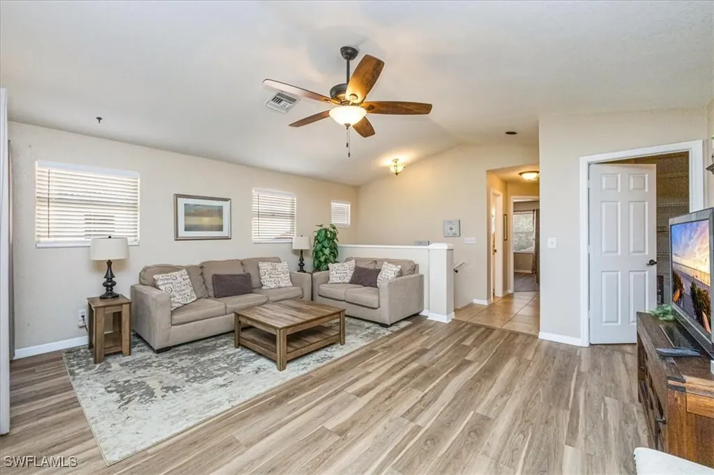 940 Woodshire Lane Naples FL 34105