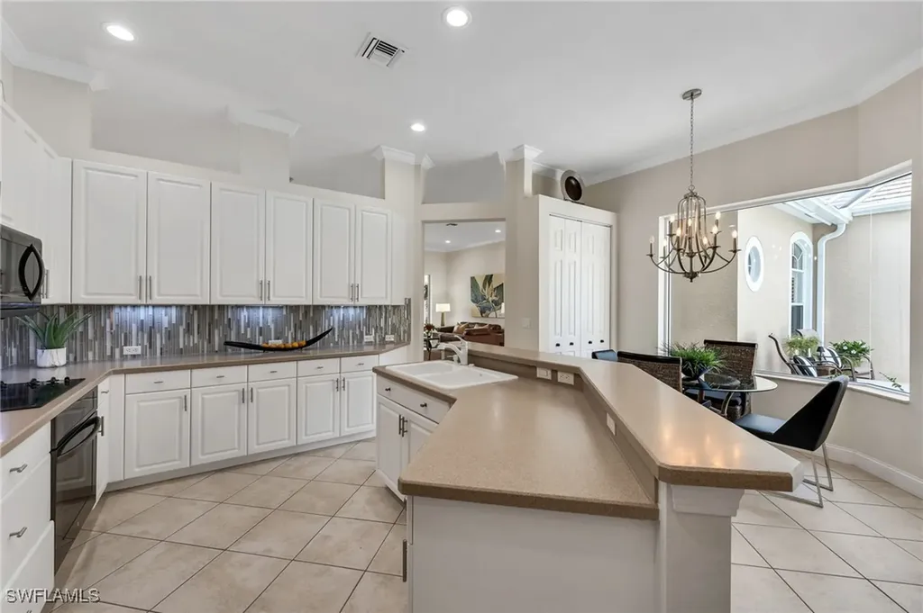25408 Alicante Drive Bonita Springs FL 34134
