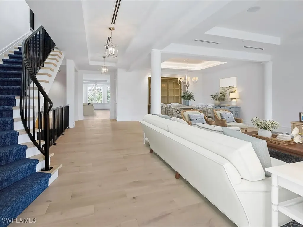 745 12th Avenue S Naples FL 34102