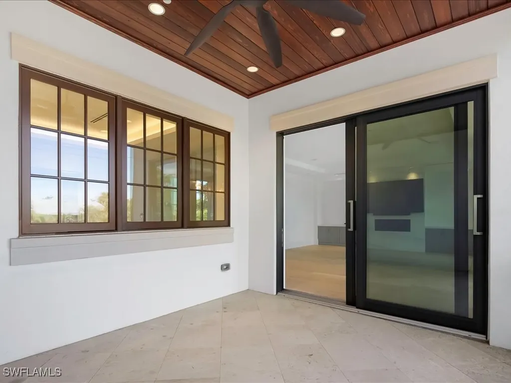 745 12th Avenue S Naples FL 34102