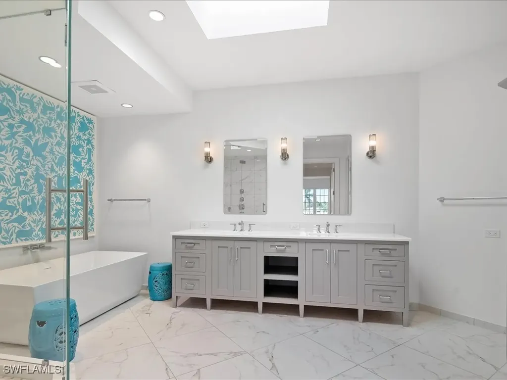 745 12th Avenue S Naples FL 34102