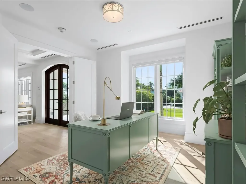 745 12th Avenue S Naples FL 34102