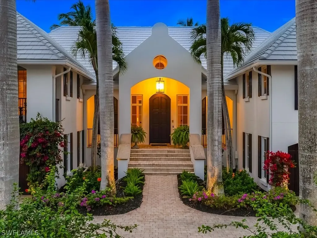 1750 4th Street S Naples FL 34102