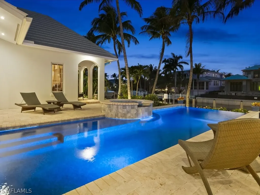 1750 4th Street S Naples FL 34102
