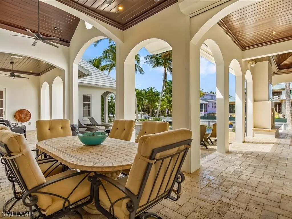 1750 4th Street S Naples FL 34102
