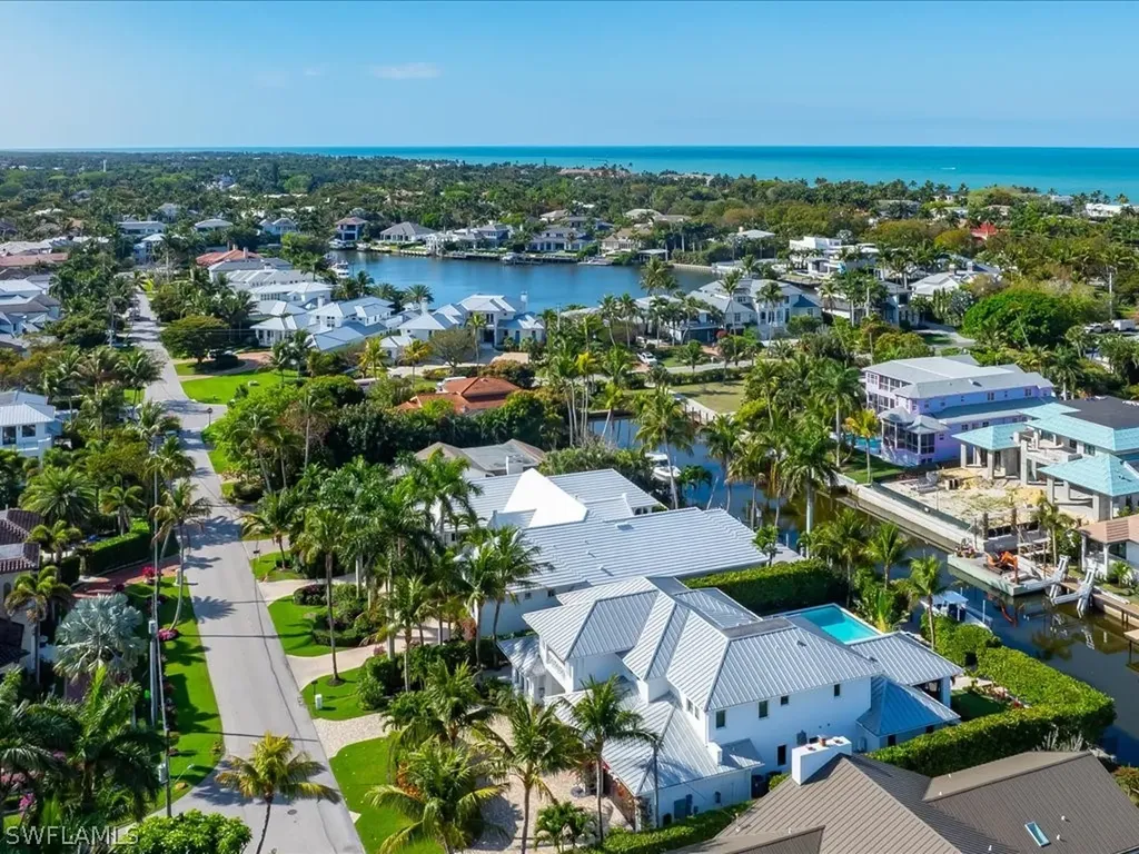 1750 4th Street S Naples FL 34102