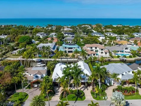 1750 4TH Street S Naples FL 34102