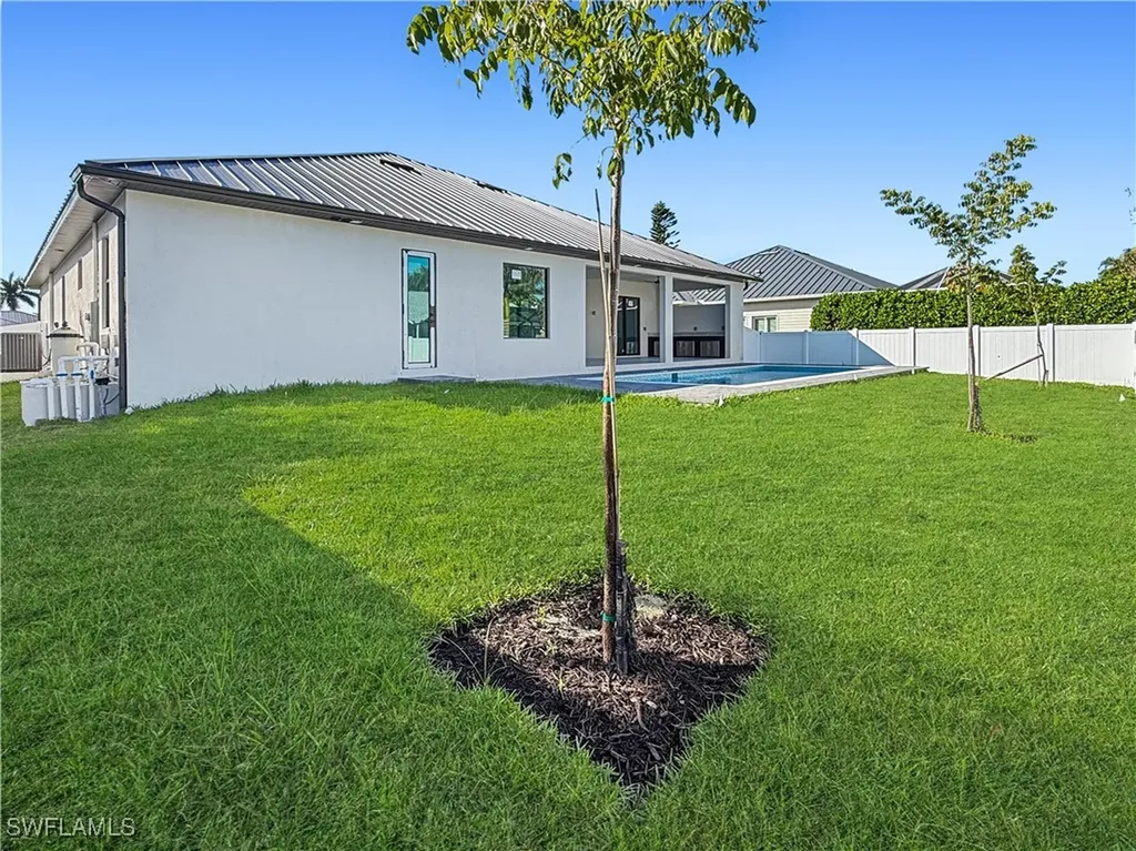 5405 SW 25th Court Cape Coral FL 33914