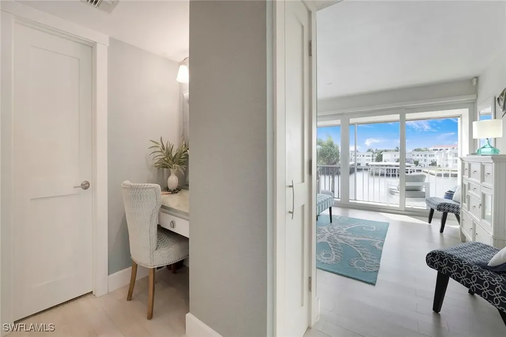 800 River Point Drive Naples FL 34102