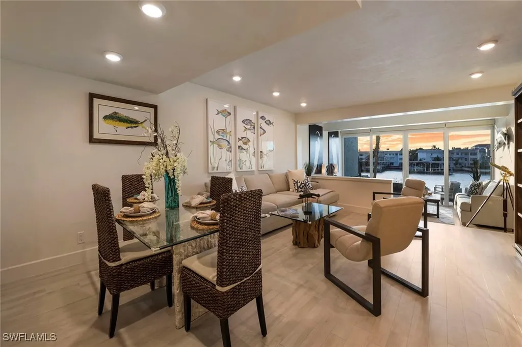 800 River Point Drive Naples FL 34102