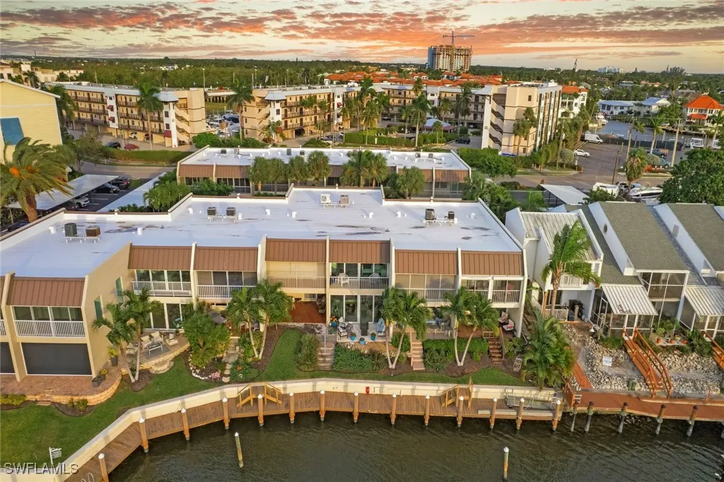 800 River Point Drive Naples FL 34102