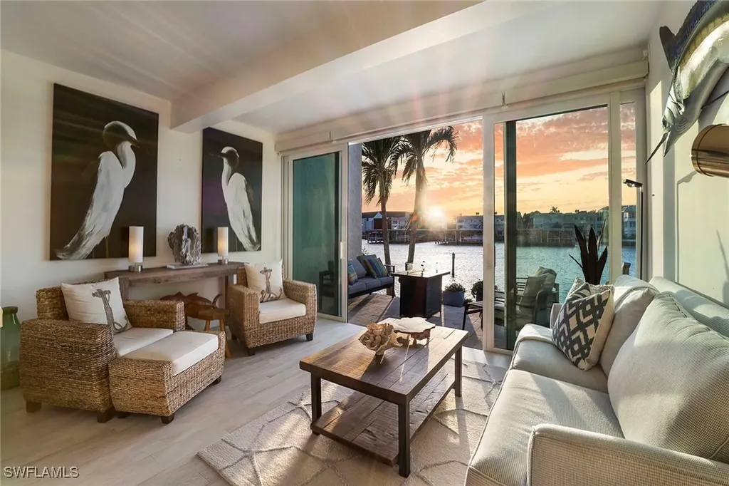 800 River Point Drive Naples FL 34102
