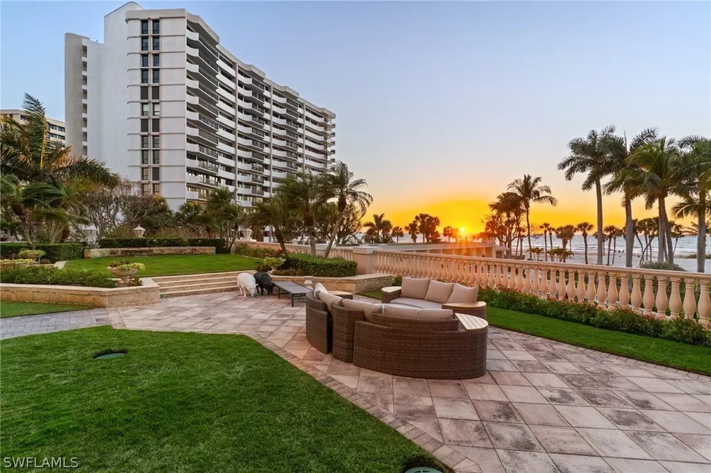 4021 Gulf Shore Boulevard N Naples FL 34103