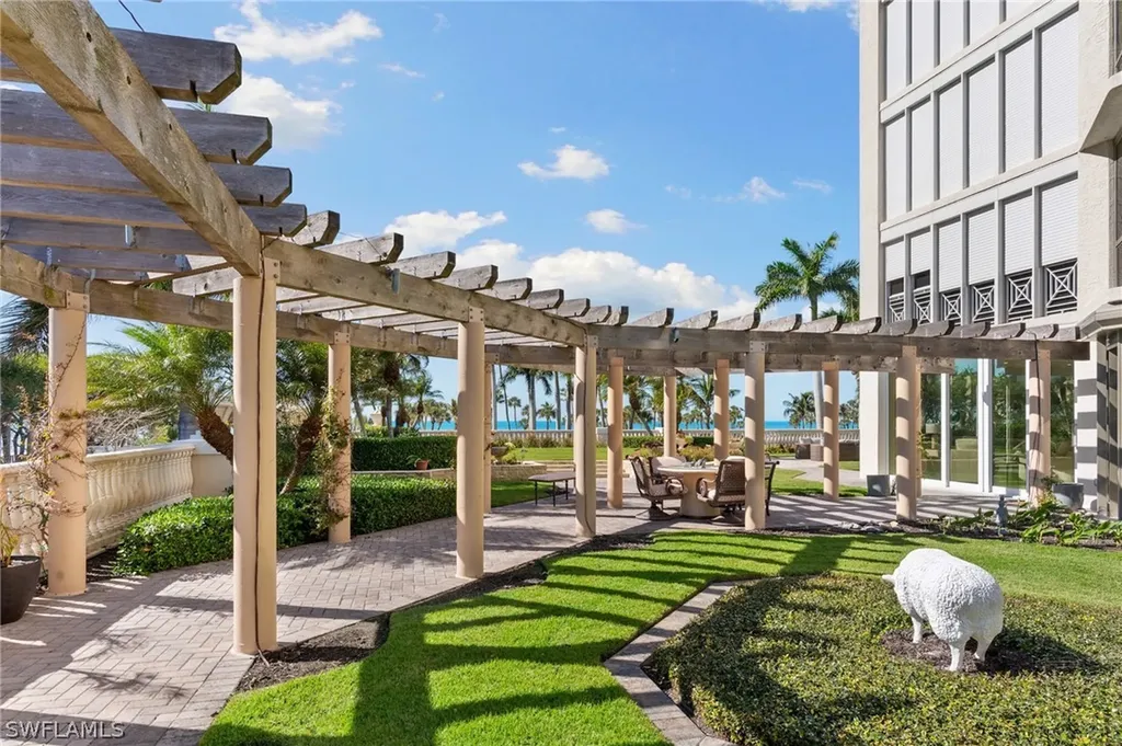 4021 Gulf Shore Boulevard N Naples FL 34103