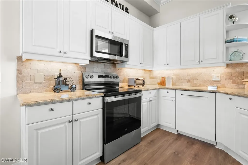 1540 Clermont Drive Naples FL 34109