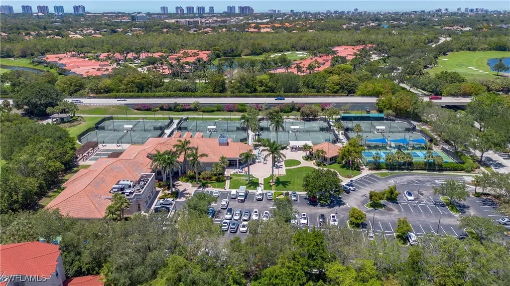 1540 Clermont Drive Naples FL 34109