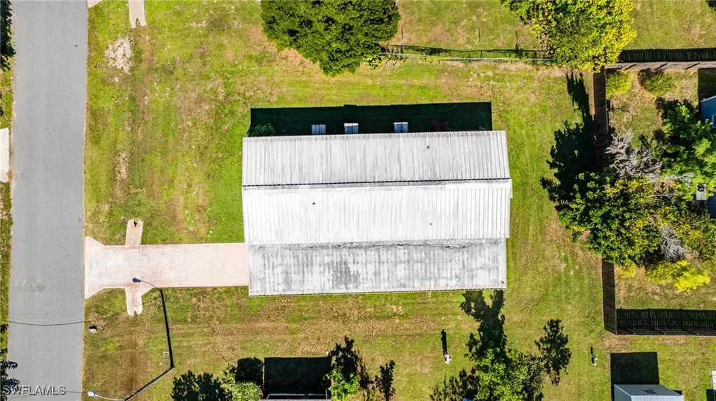 7627 Peyraud Drive North Fort Myers FL 33917