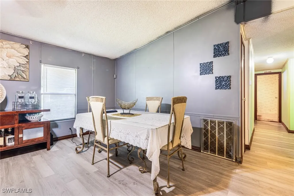 7627 Peyraud Drive North Fort Myers FL 33917