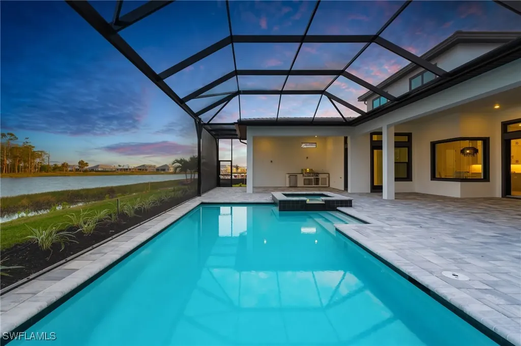 15428 Turin Drive Naples FL 34114