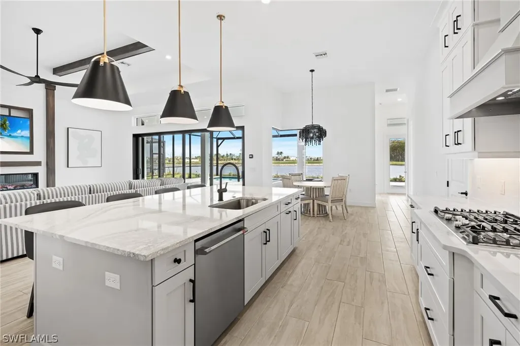 15428 Turin Drive Naples FL 34114