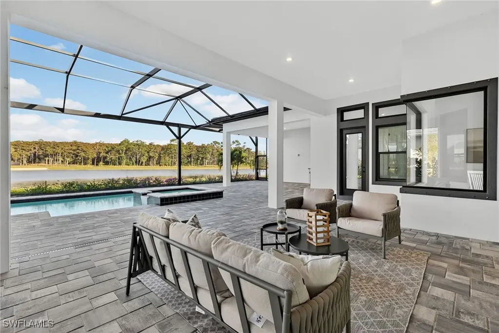 15428 Turin Drive Naples FL 34114