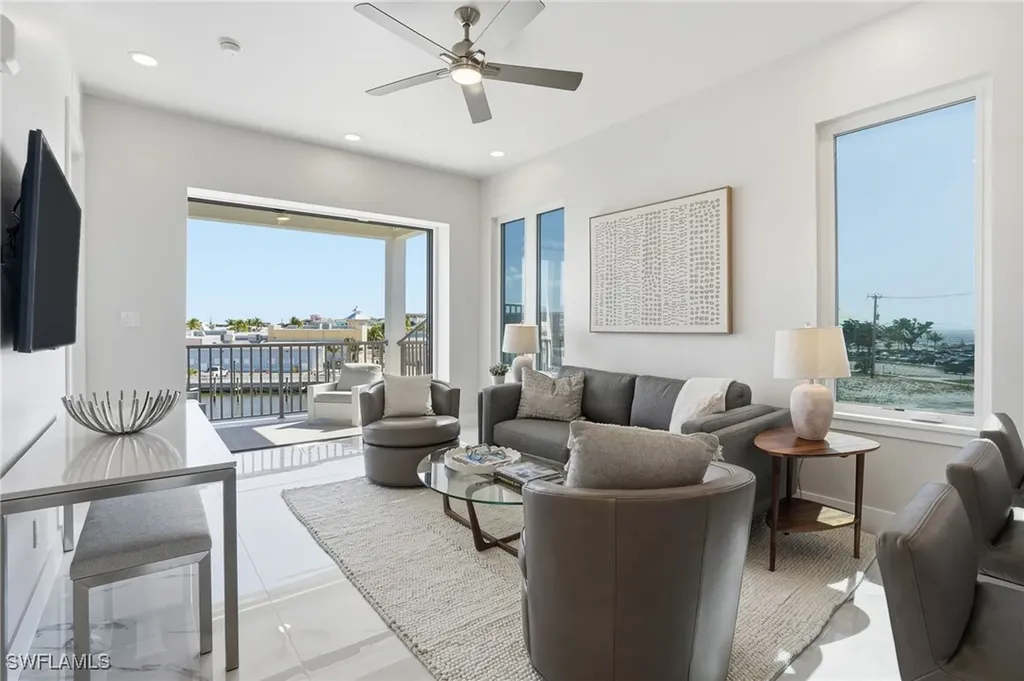 855 Lagoon Street Fort Myers Beach FL 33931