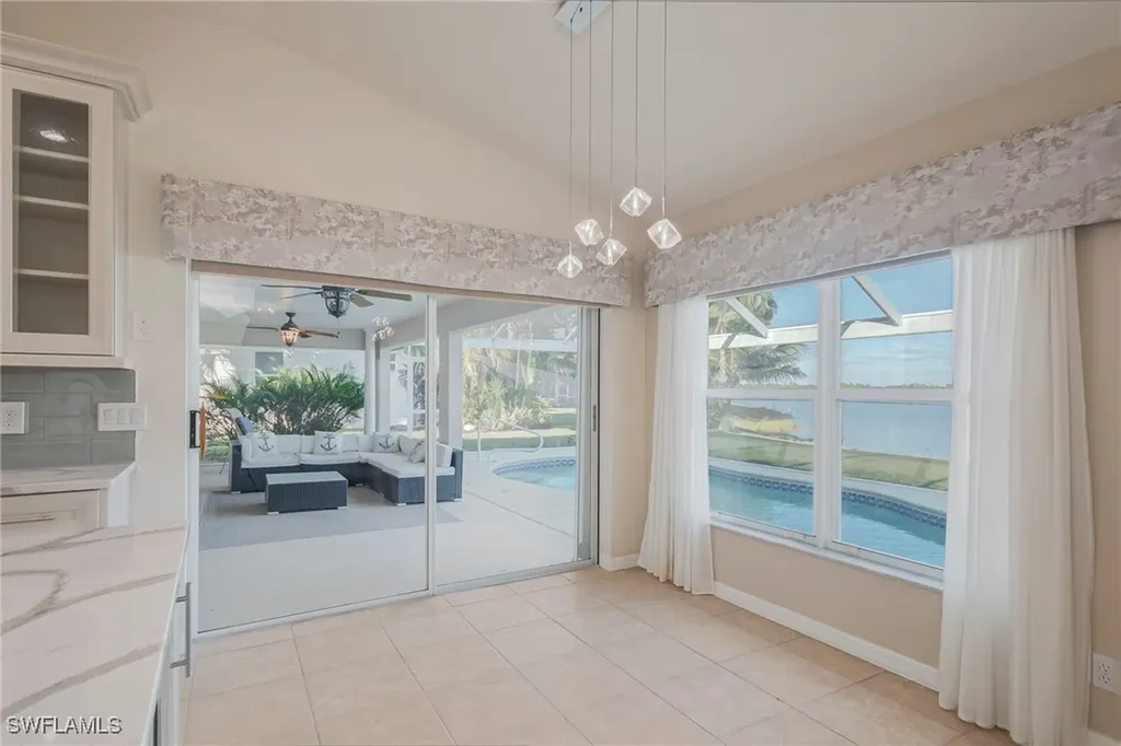 2250 Grove Drive Naples FL 34120