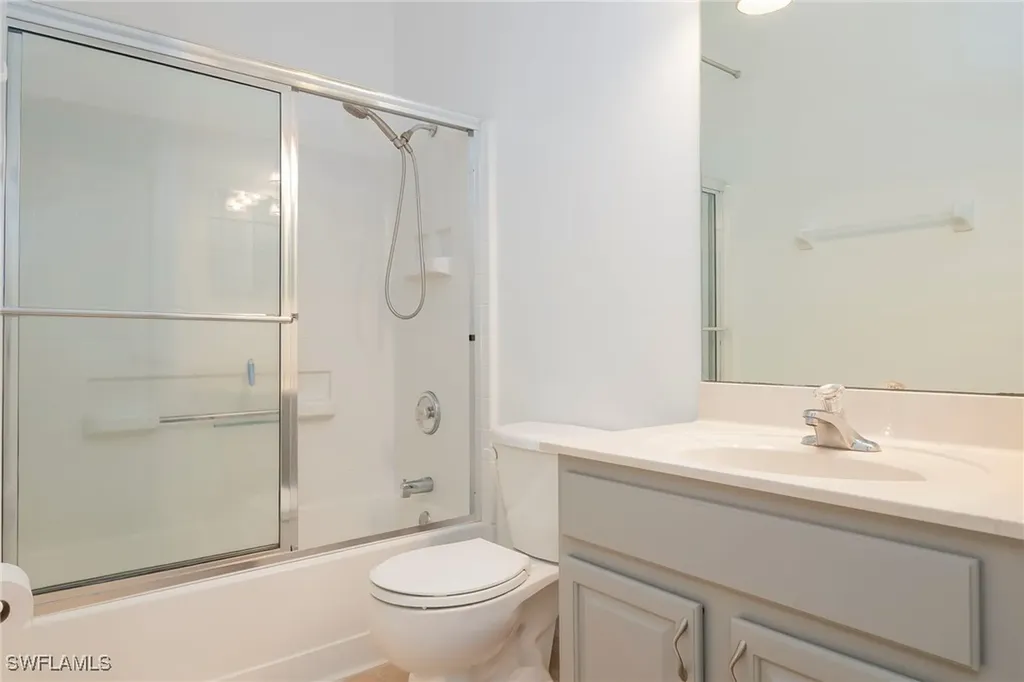 2250 Grove Drive Naples FL 34120