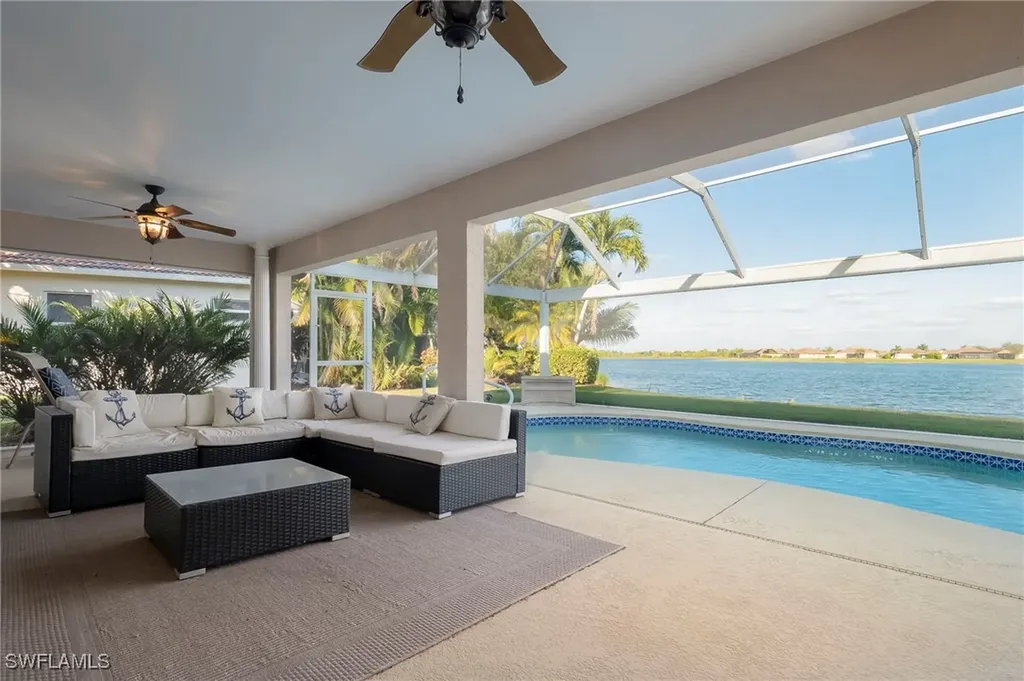 2250 Grove Drive Naples FL 34120