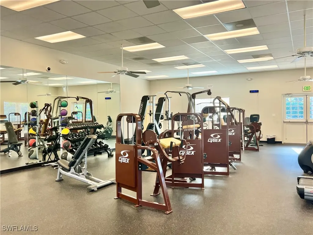 2250 Grove Drive Naples FL 34120