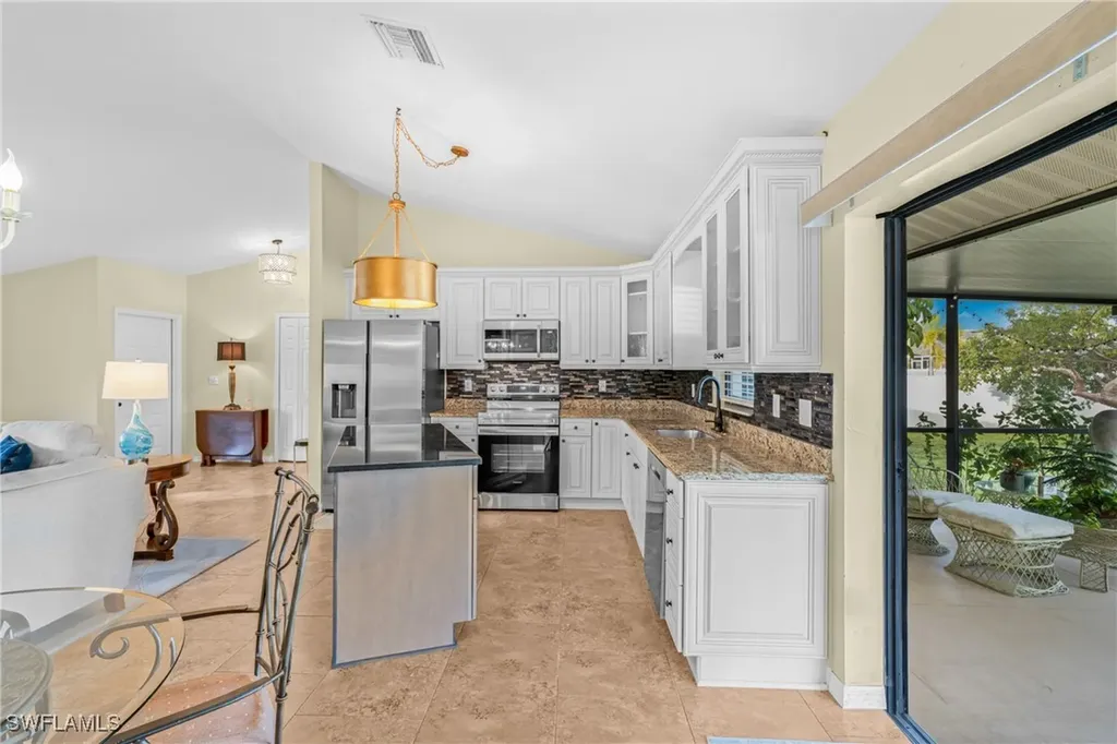 3601 Surfside Boulevard Cape Coral FL 33914