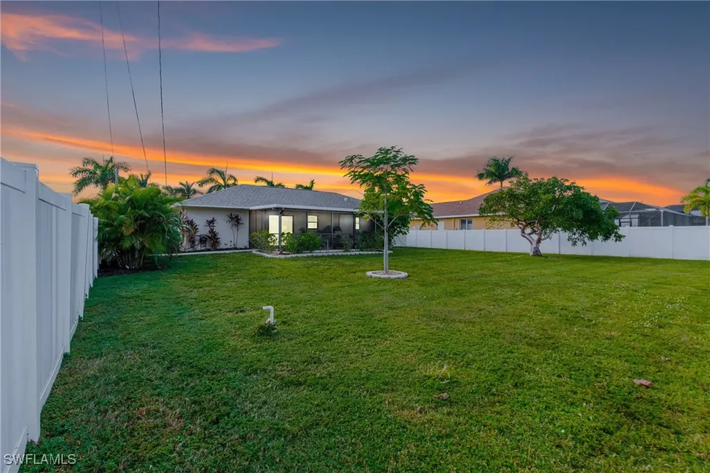 3601 Surfside Boulevard Cape Coral FL 33914