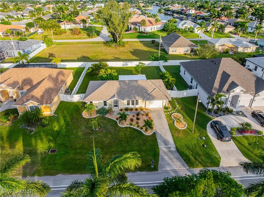 3601 Surfside Boulevard Cape Coral FL 33914