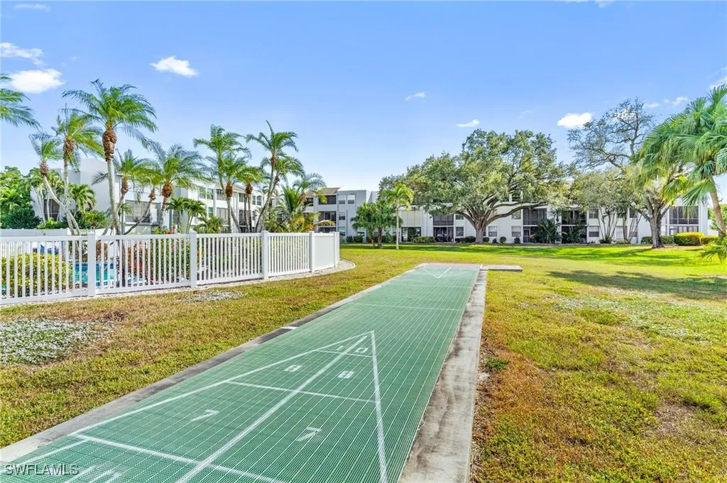5959 Winkler Road Fort Myers FL 33919