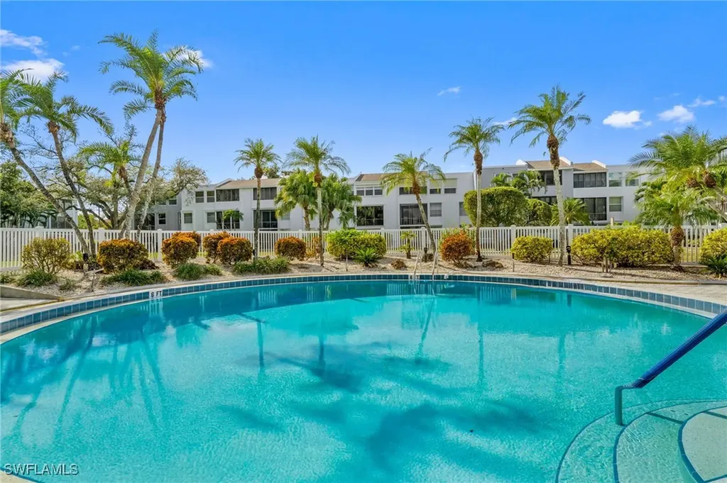 5959 Winkler Road Fort Myers FL 33919