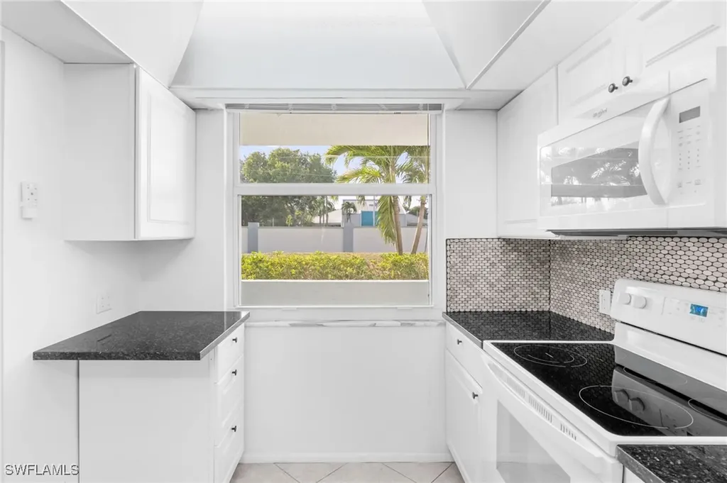5959 Winkler Road Fort Myers FL 33919
