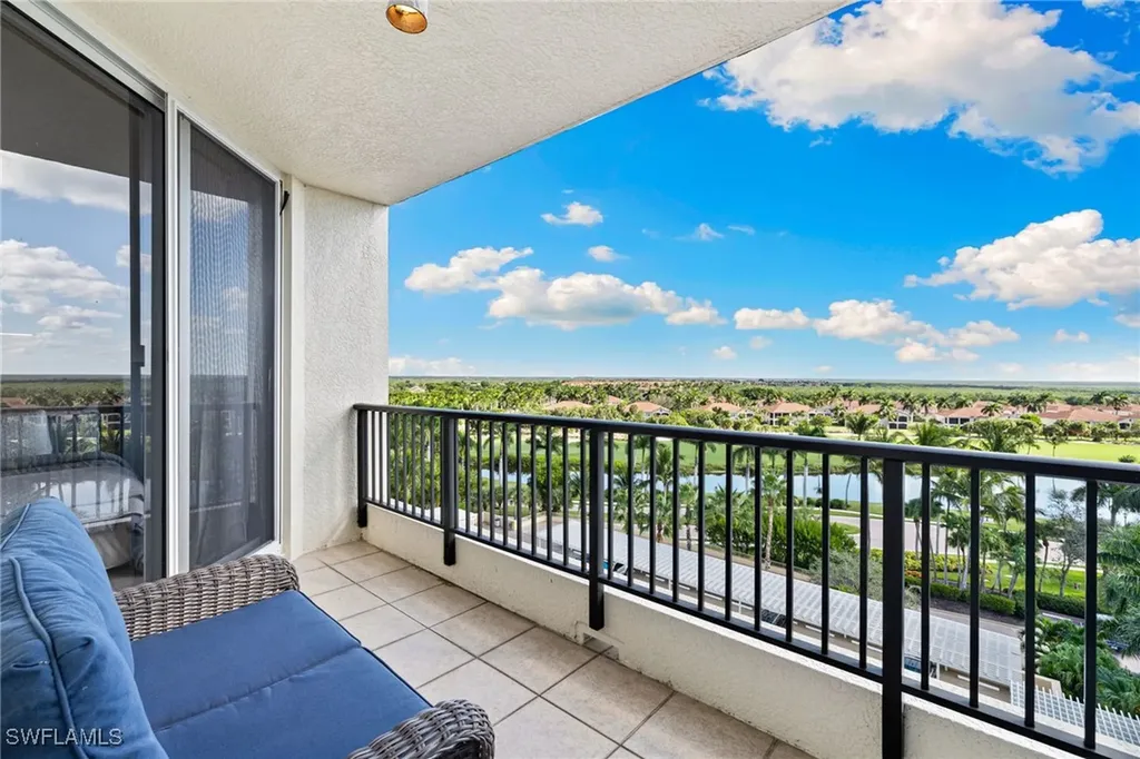 1065 Borghese Lane Naples FL 34114