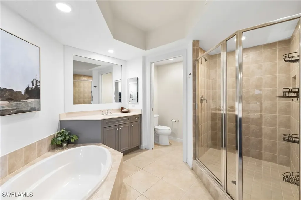 1065 Borghese Lane Naples FL 34114