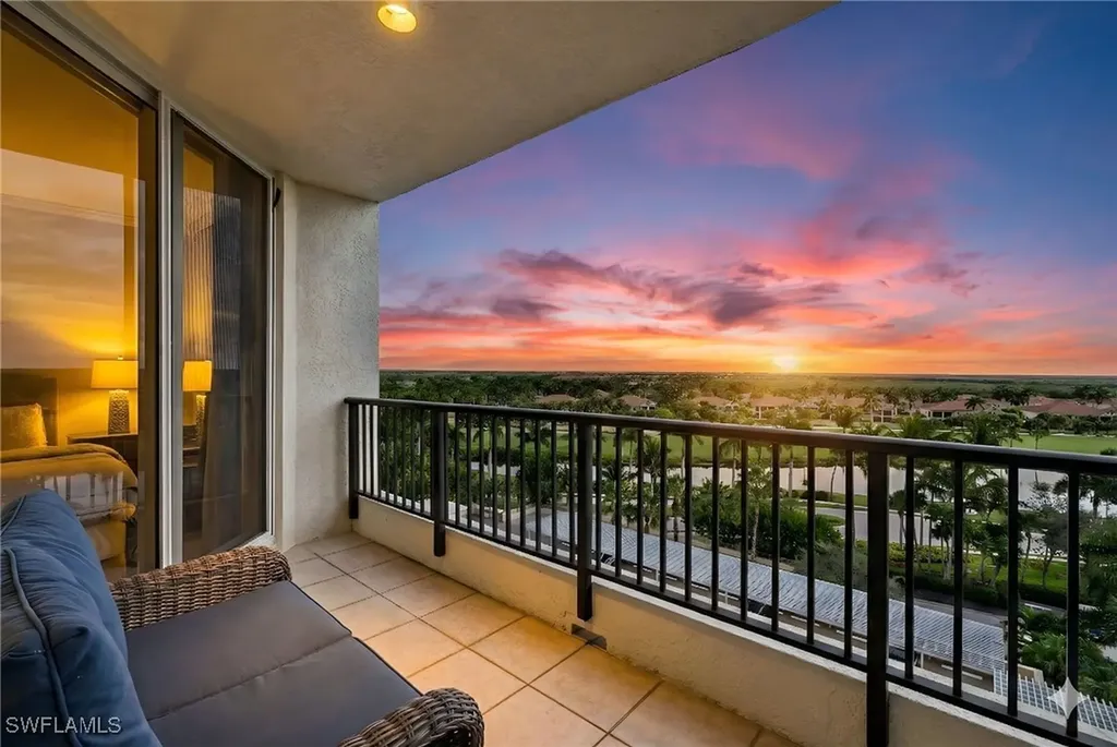 1065 Borghese Lane Naples FL 34114