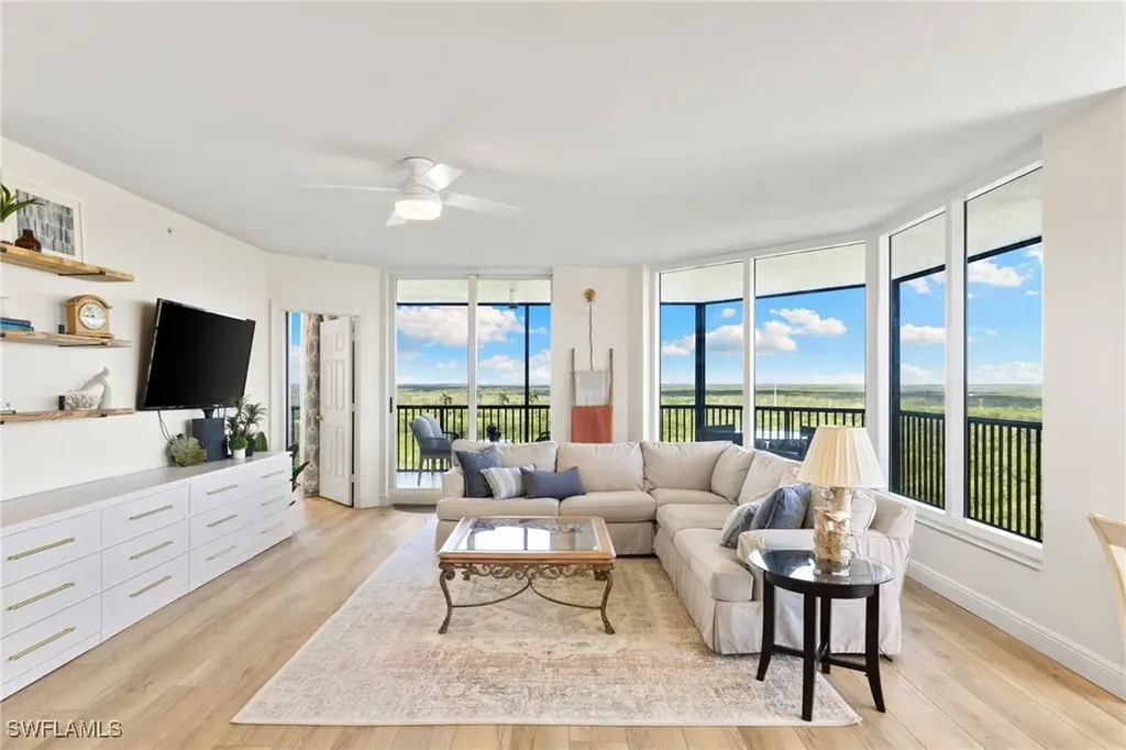 1065 Borghese Lane Naples FL 34114